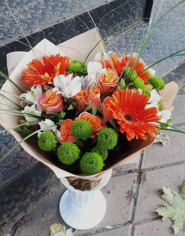 Букет цветов из: Герберы, Хризантемы, Альстромерии и Розы в Аржановской