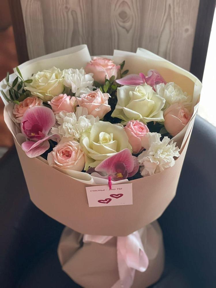 Букет цветов из: Орхидеи, Розы и Гвоздики в Аржановской