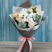 Букет цветов из:  Хризантемы и Розы в Аржановской