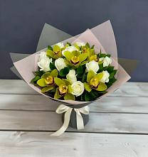 Букет цветов из:  Орхидеи и Розы в Аржановской