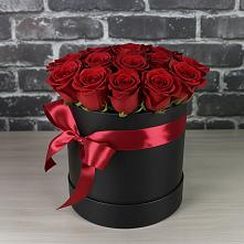 Цветочная композиция из Розы в шляпной коробке в Аржановской