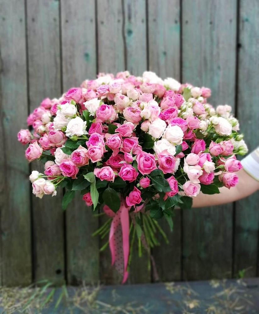 Букет Розовые кустовые розы Натали и Лав Лидия в Аржановской