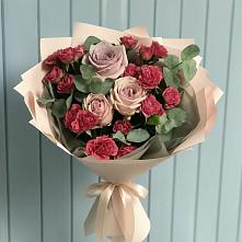 Букет цветов из:  Гвоздики и Розы в Аржановской