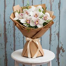 Букет цветов из:  Орхидеи и Розы в Аржановской